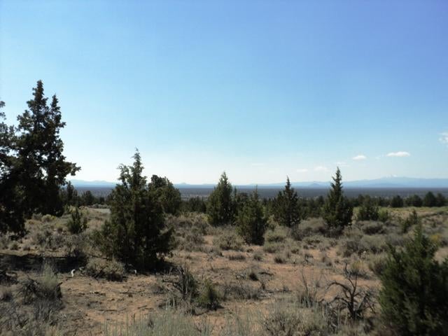 95 Southwest Vaqueros Way Powell Butte, OR 97753 - Photo 7 of 22 DSC01706