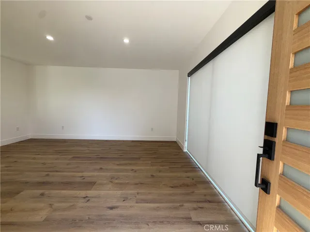 $2,795 | 4454 Clinton Street, Unit 1/2, Los Angeles, CA 90004