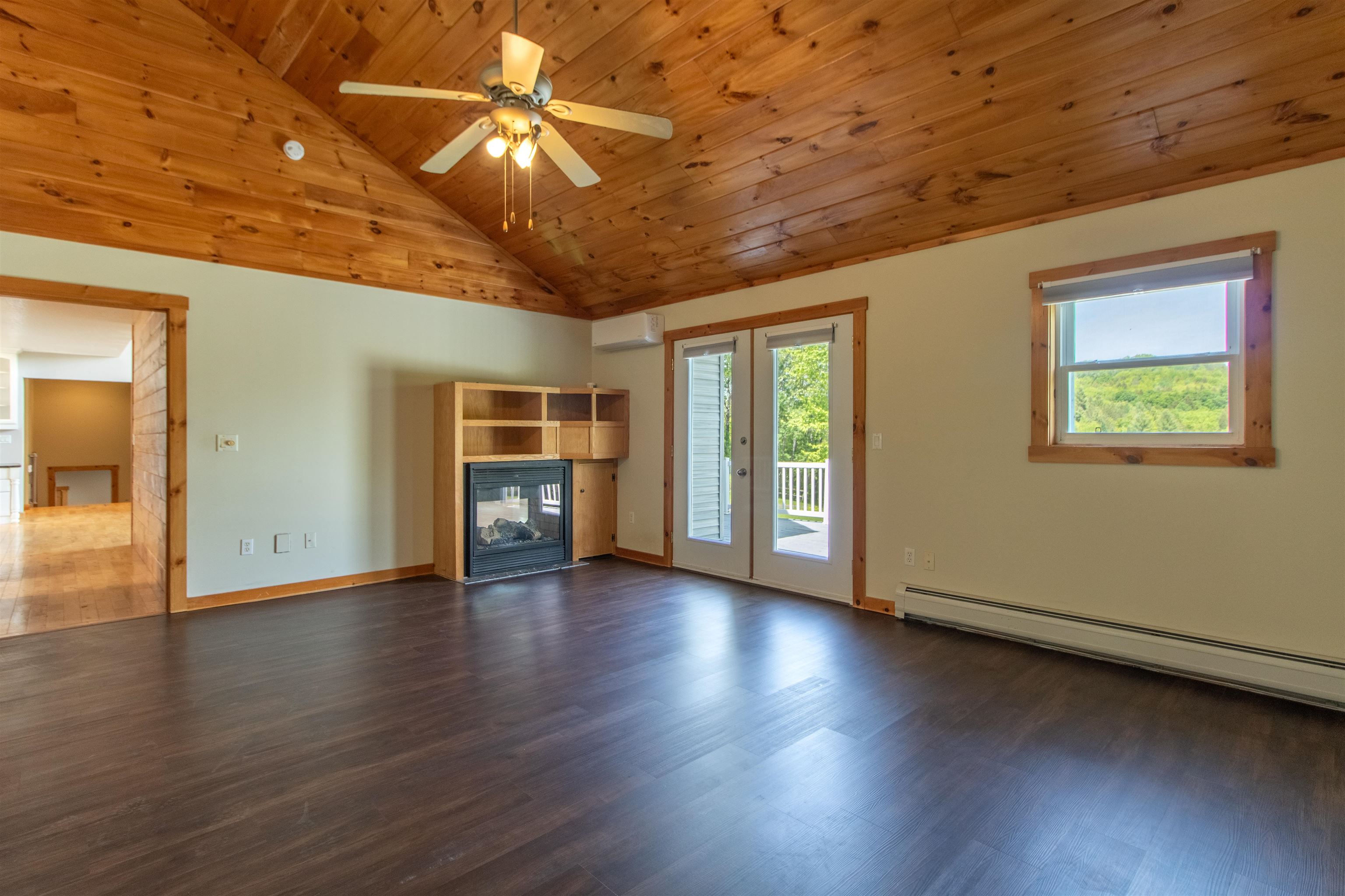 2111 Beebe Road Derby, VT 05855 - Photo 19 of 44