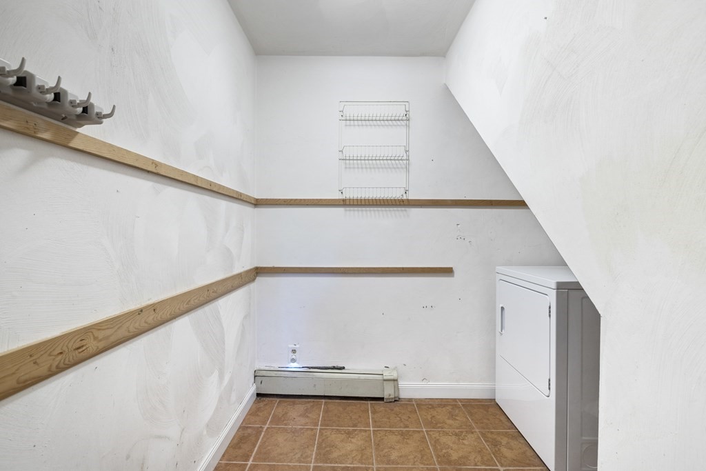 57 Donna Road Framingham, MA 01701 - Photo 16 of 39 Gallery Image 16