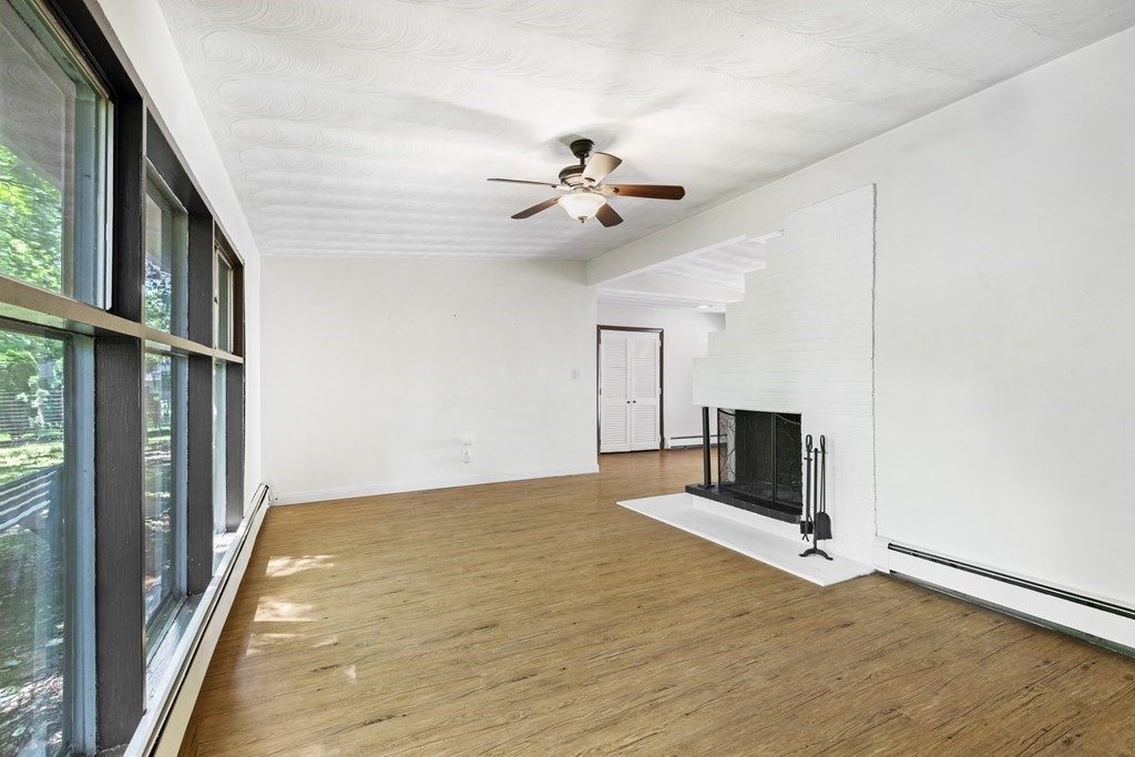 57 Donna Road Framingham, MA 01701 - Photo 8 of 39 Gallery Image 8