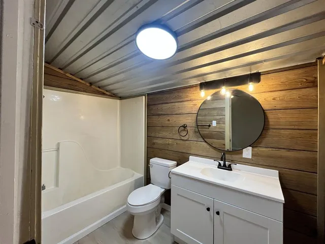 $1,390 | 106 Timber Crest, Mabank, TX 75156