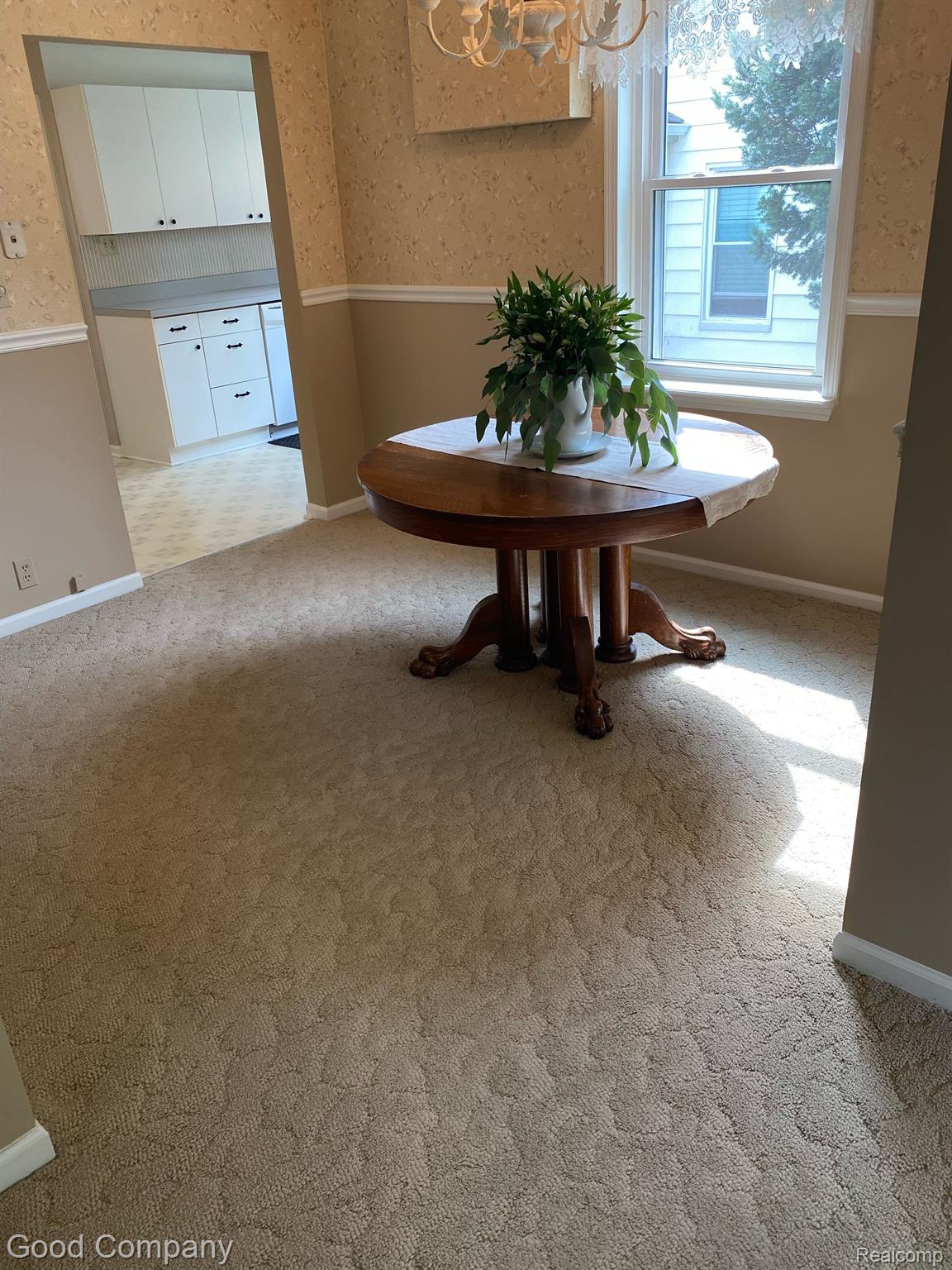 4102 Kent Road Royal Oak, MI 48073 - Photo 17 of 20 Gallery Image 17