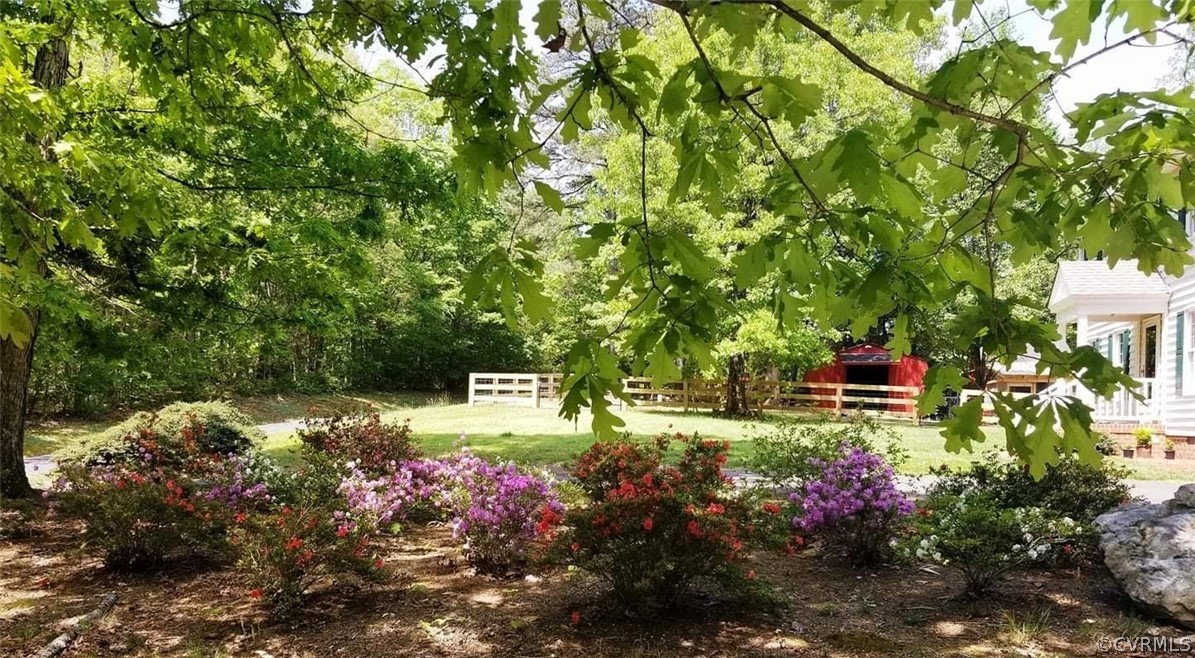 878 Three Chopt Road Manakin-Sabot, VA 23103 - Photo 4 of 11 Mature landscaping with beautiful azaleas and asso