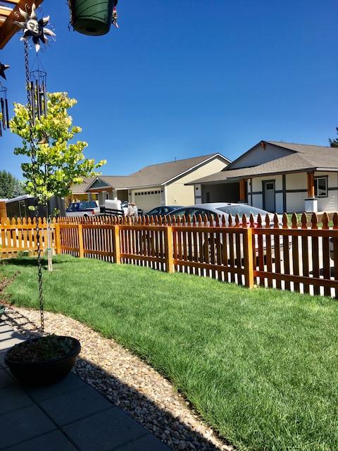 2631 Northeast Colleen Road Prineville, OR 97754 - Photo 29 of 31 Front Yard in summer