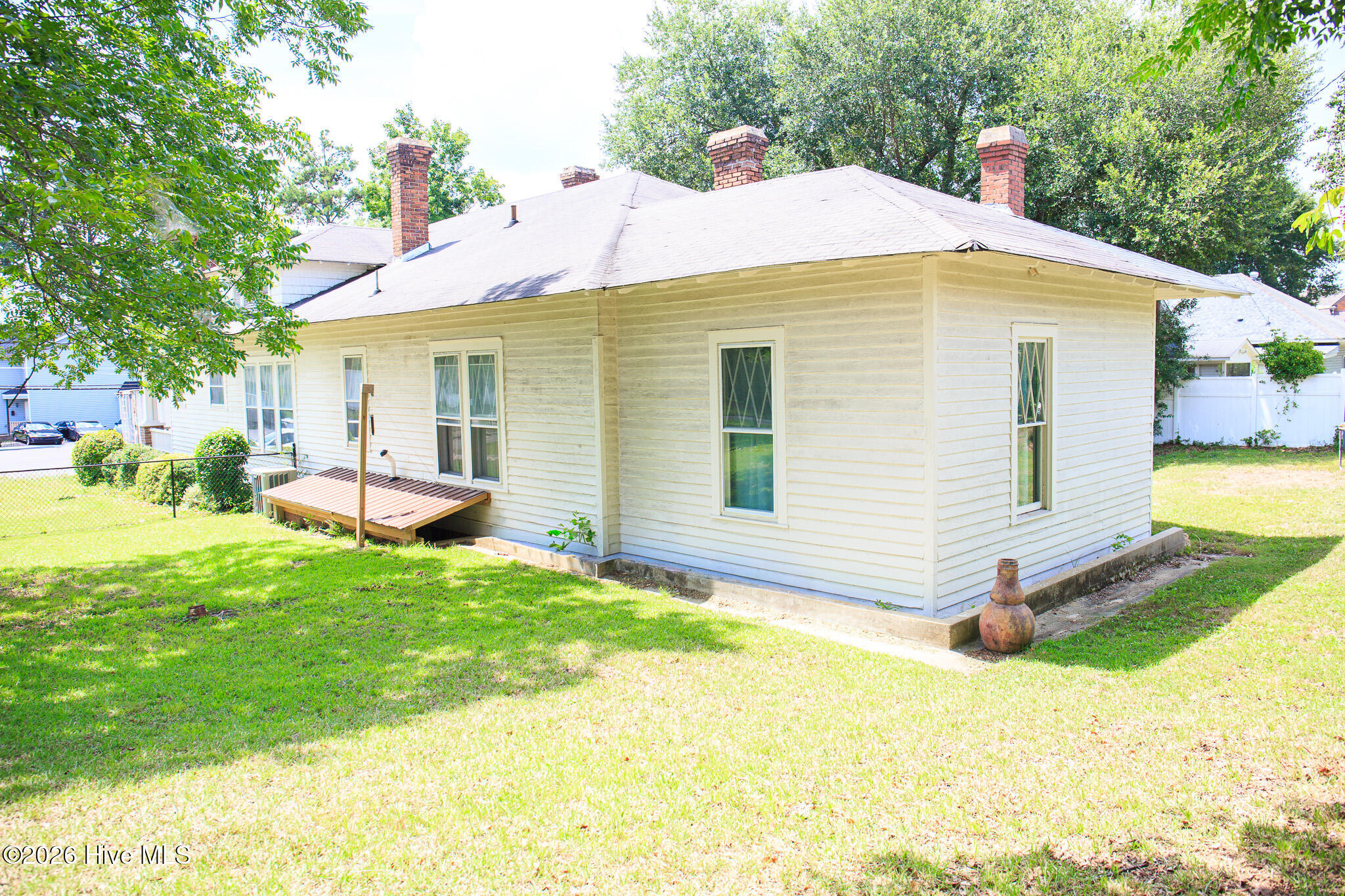215 South Randolph Street Rockingham, NC 28379 - Photo 3 of 24