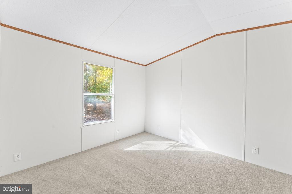 7227 Grand Brooks Road Spotsylvania, VA 22551 - Photo 15 of 47 Bright and airy blank canvas space.