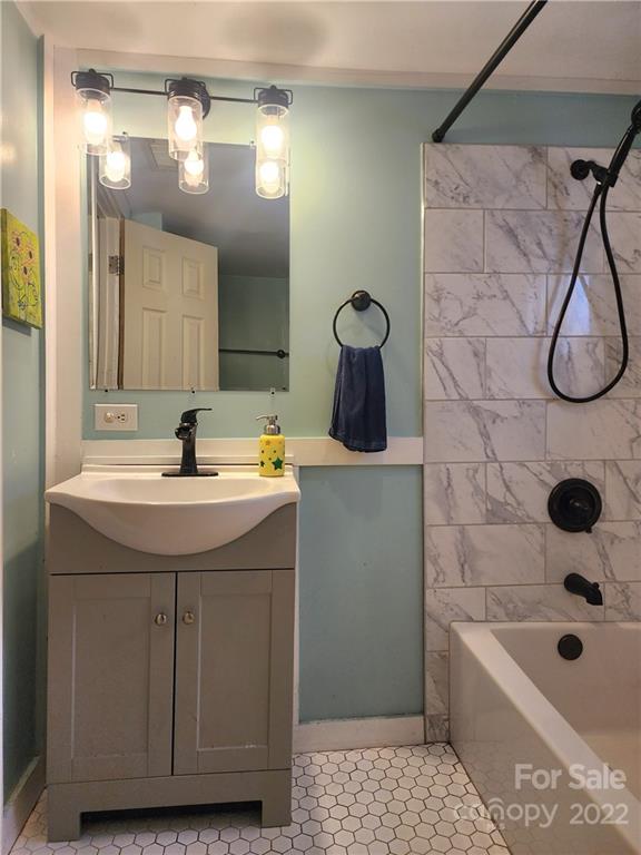 87 Springbrook Road Woodfin, NC 28804 - Photo 12 of 26 Gallery Image 12