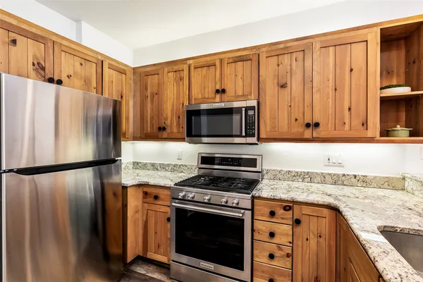 $1,500,000 | 225 Alpen Rose Place, Unit 8708, Keystone, CO 80435