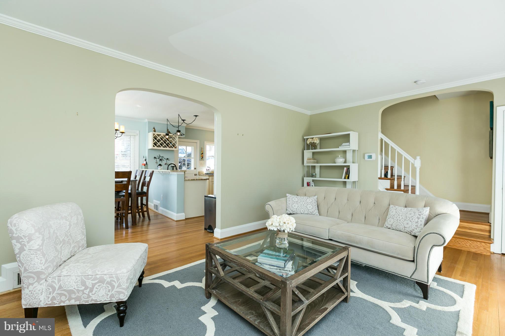611 Wilton Road Towson, MD 21286 - Photo 6 of 30 a living room with furniture and a table