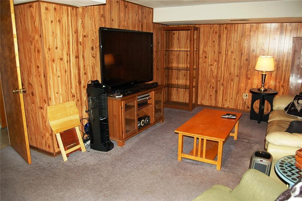 32 Moraine Road Plum, PA 15239 - Photo 20 of 25 Gallery Image 20