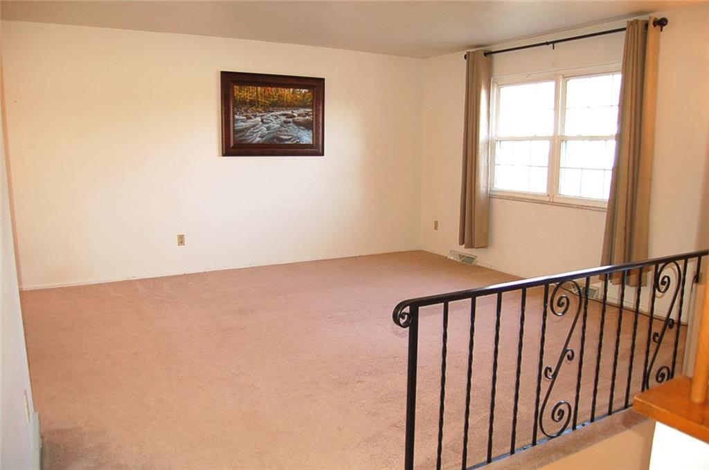 32 Moraine Road Plum, PA 15239 - Photo 6 of 25 Gallery Image 6