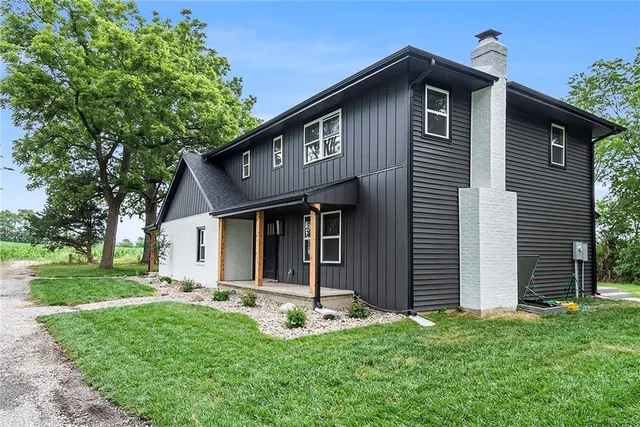 $720,000 | 52 Southeast 208th Street, Holt, MO 64048