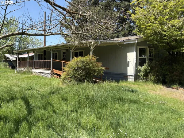 $250,000 | 92008 Maple Lane, Springfield, OR 97478