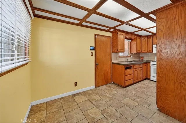 a view of a storage & utility room