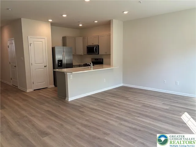 $2,390 | 1203 Susan Circle, Breinigsville, PA 18031