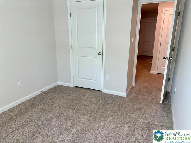 $2,390 | 1203 Susan Circle, Breinigsville, PA 18031