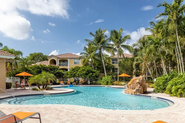 $2,275 | 5540 Northwest 61st Street, Unit 408, Coconut Creek, FL 33073