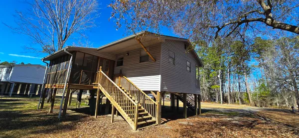$175,000 | 415 Locust Tree Court, Gresham, SC 29546