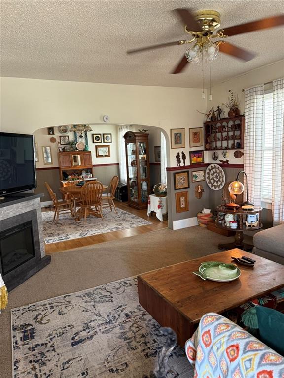 104 Miami Street Burlington, KS 66839 - Photo 2 of 26