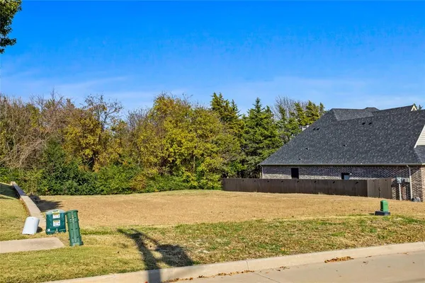 $90,000 | 1607 Moreland Drive, Sherman, TX 75090