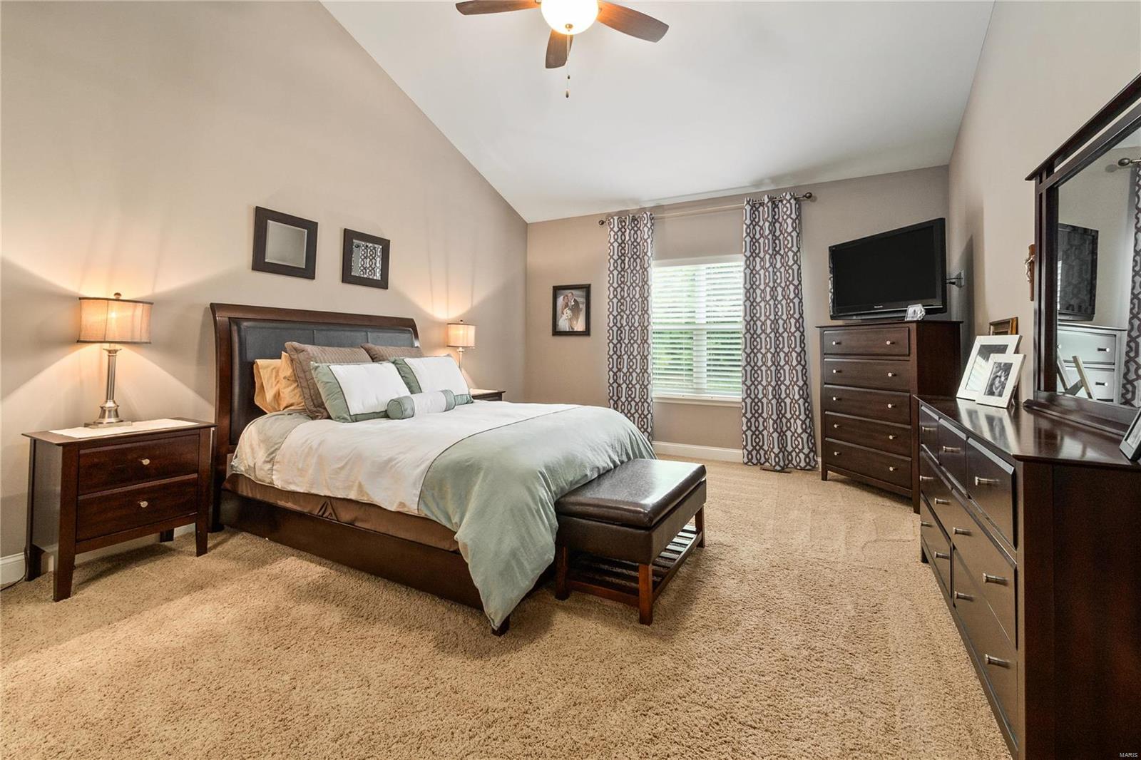 1055 Bridleridge Crossing Spur High Ridge, MO 63049 - Photo 14 of 39 Gallery Image 14