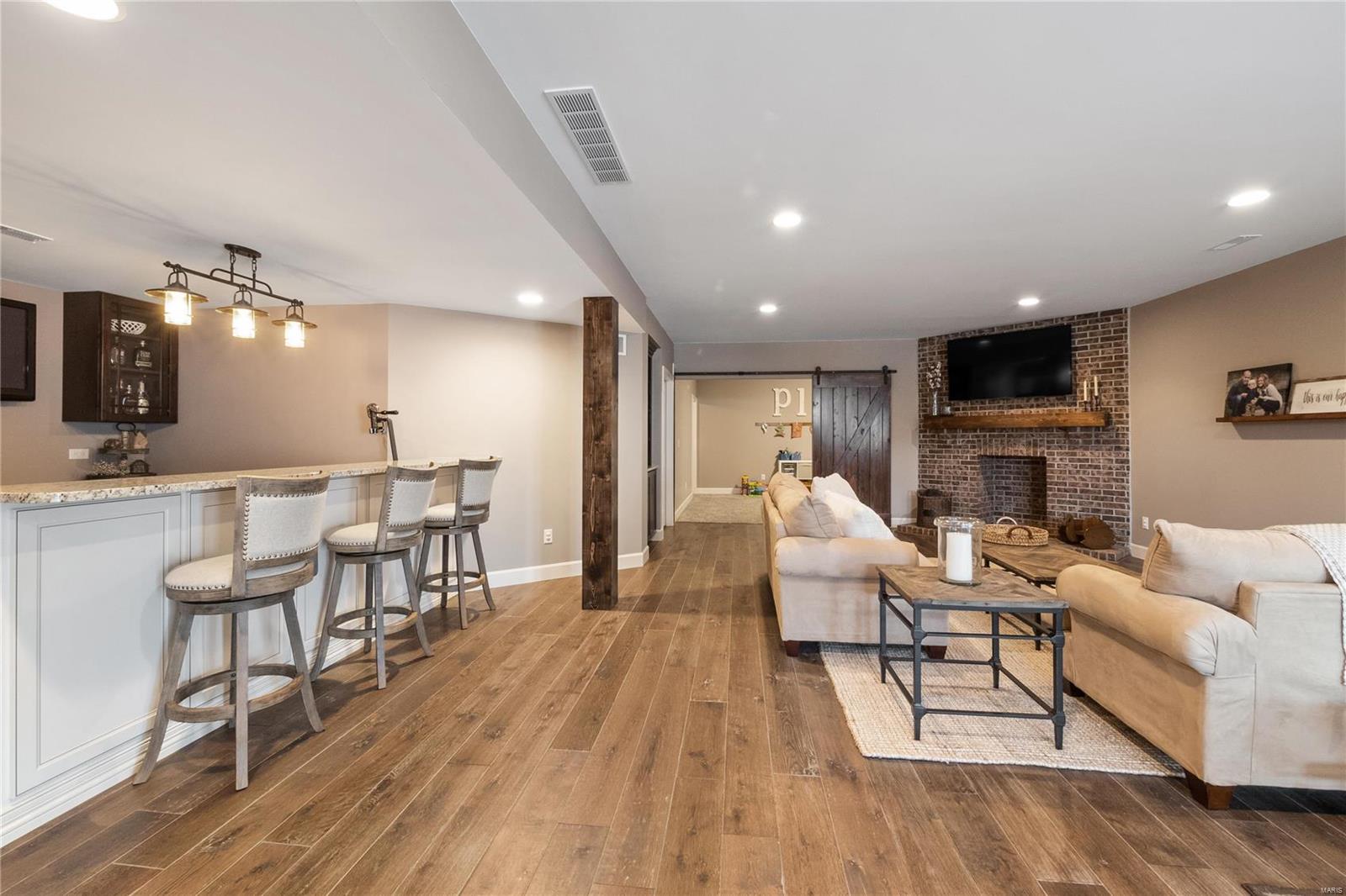 1055 Bridleridge Crossing Spur High Ridge, MO 63049 - Photo 22 of 39 Gallery Image 22