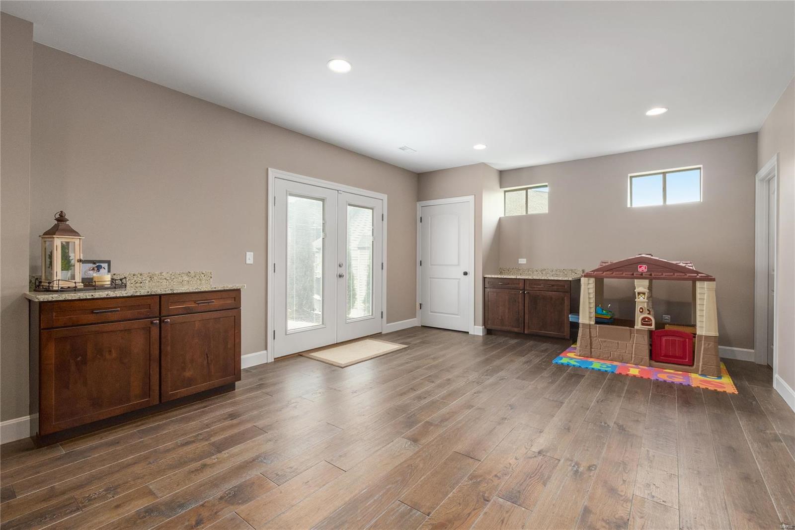 1055 Bridleridge Crossing Spur High Ridge, MO 63049 - Photo 27 of 39 Gallery Image 27