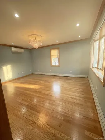 $3,600 | 64-67 229th Street | Oakland Gardens