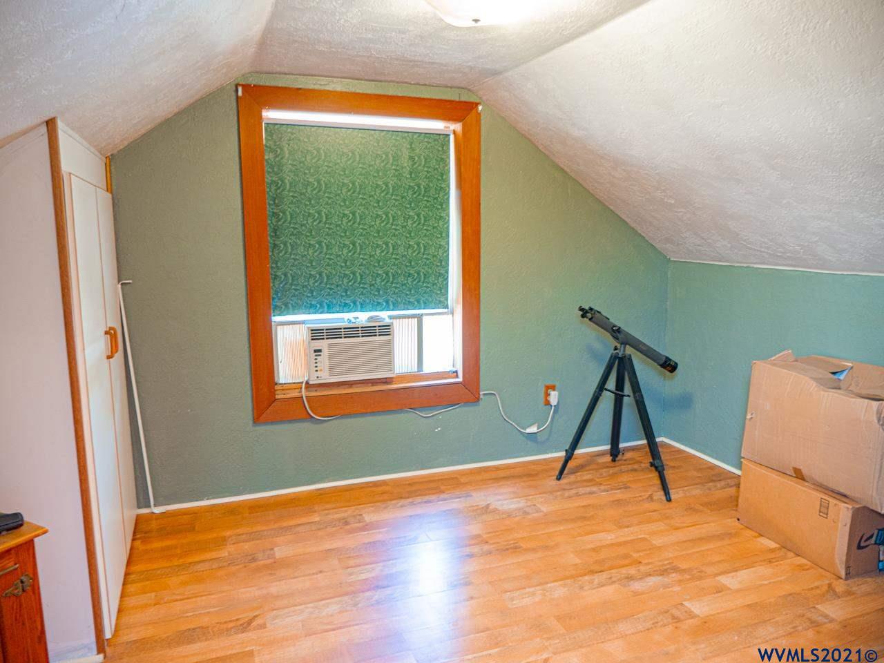 1820 Southwest 17th Avenue Albany, OR 97321 - Photo 15 of 32 Gallery Image 15