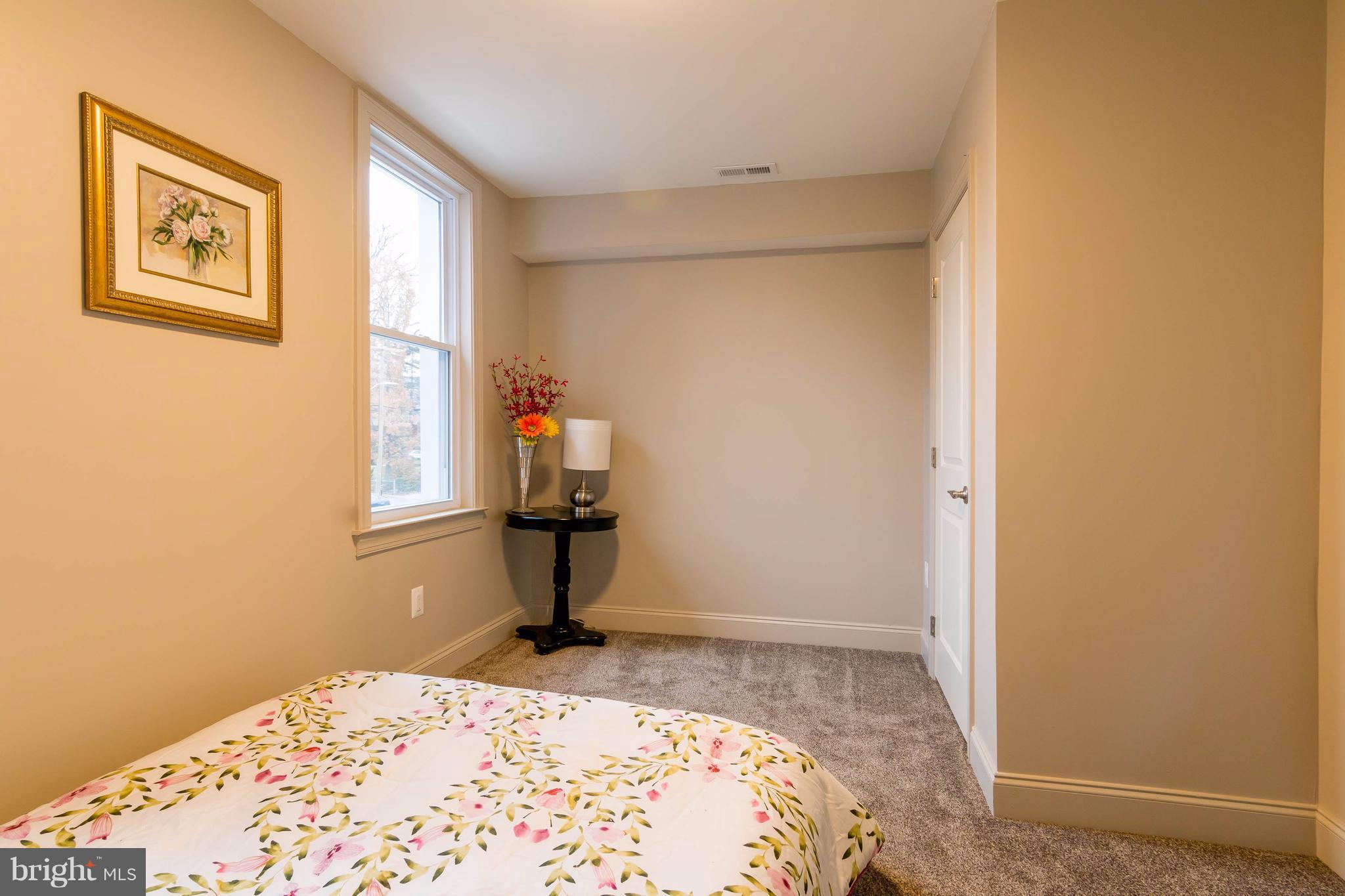 3815 Roland Avenue Baltimore, MD 21211 - Photo 14 of 30 Bedroom