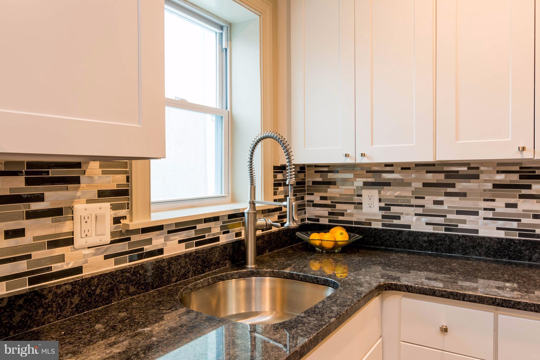 3815 Roland Avenue Baltimore, MD 21211 - Photo 10 of 30 Kitchen