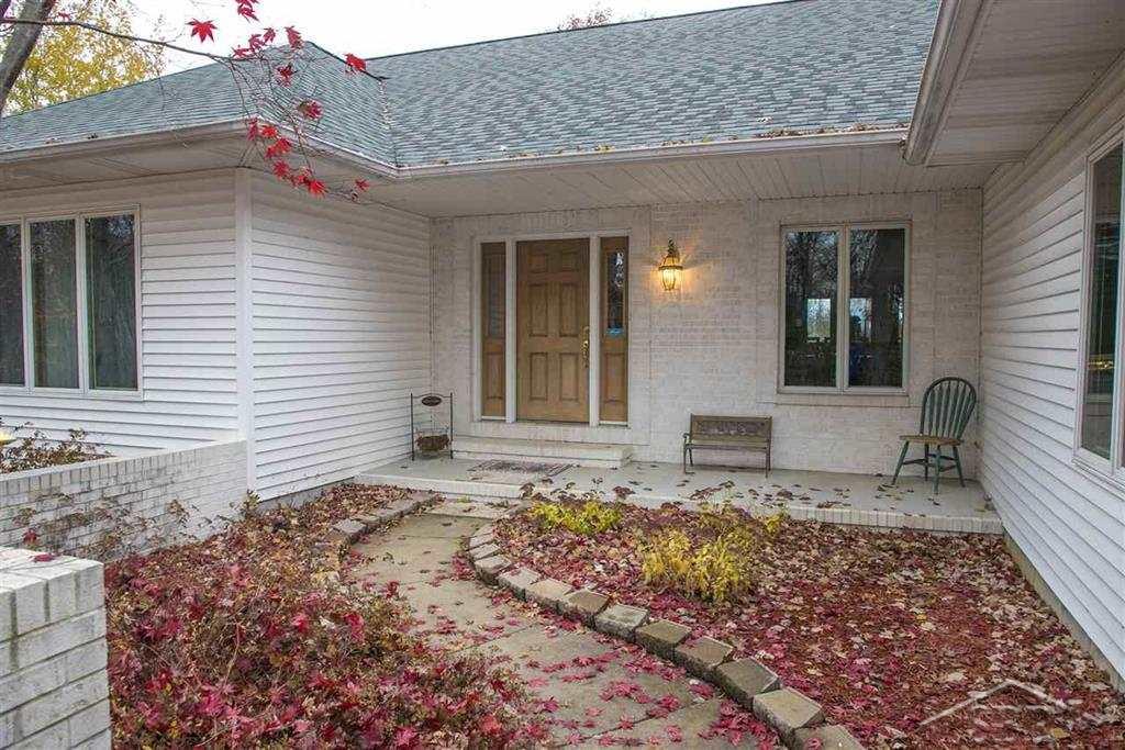 14610 Roe Road Hemlock, MI 48626 - Photo 6 of 83 31365296-5.JPG