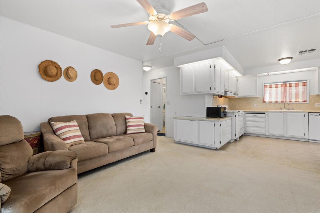 650 South Rancho Santa Fe Road, Unit 256 San Marcos, CA 92078 - Photo 16 of 61 Gallery Image 16