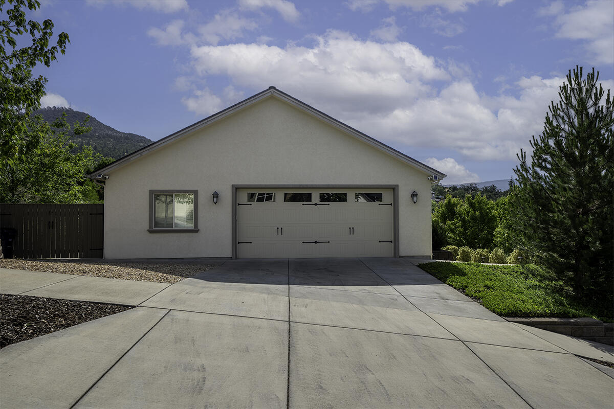 4231 Evening Ridge Terrace Medford, OR 97504 - Photo 40 of 41 40