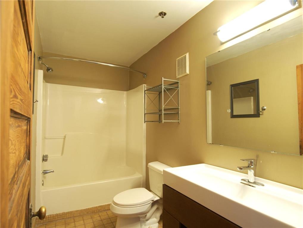 215 Mitchell Street Southwest, Unit 18 Atlanta, GA 30303 - Photo 11 of 21