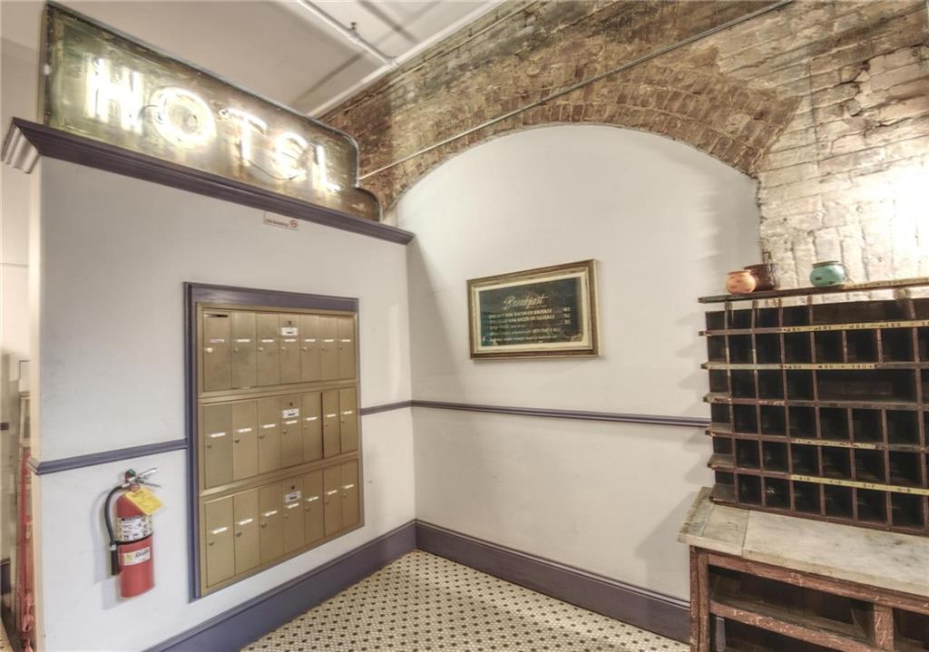 215 Mitchell Street Southwest, Unit 18 Atlanta, GA 30303 - Photo 16 of 21