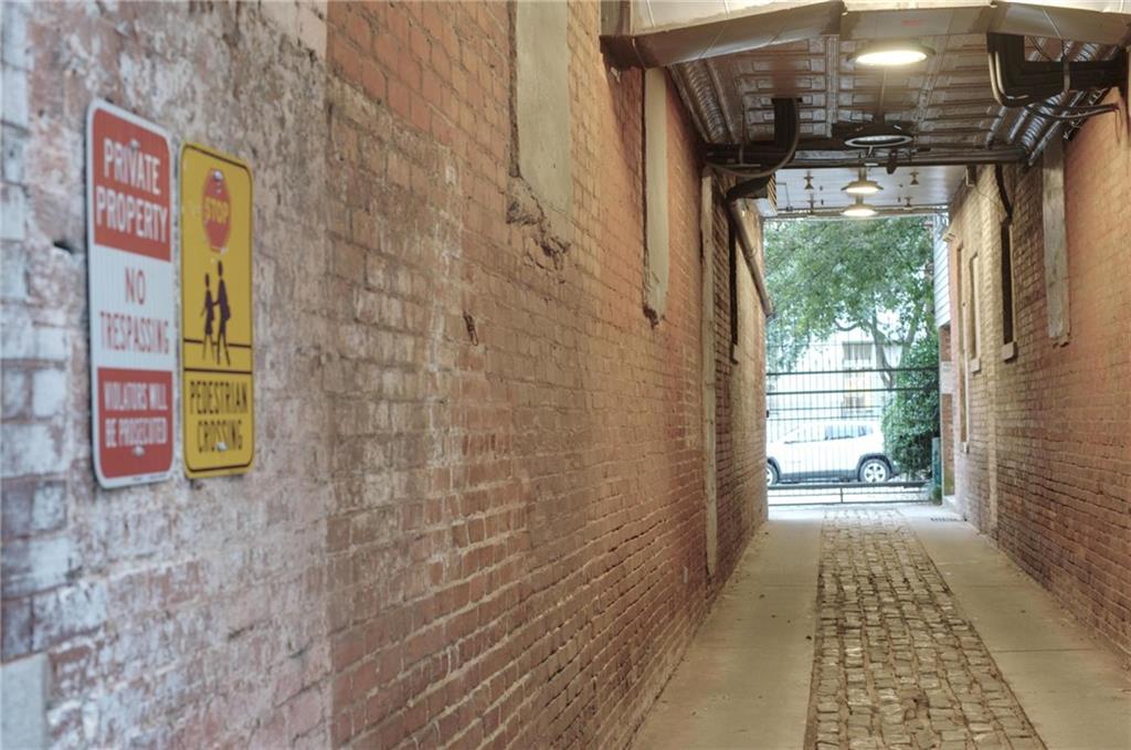 215 Mitchell Street Southwest, Unit 18 Atlanta, GA 30303 - Photo 18 of 21