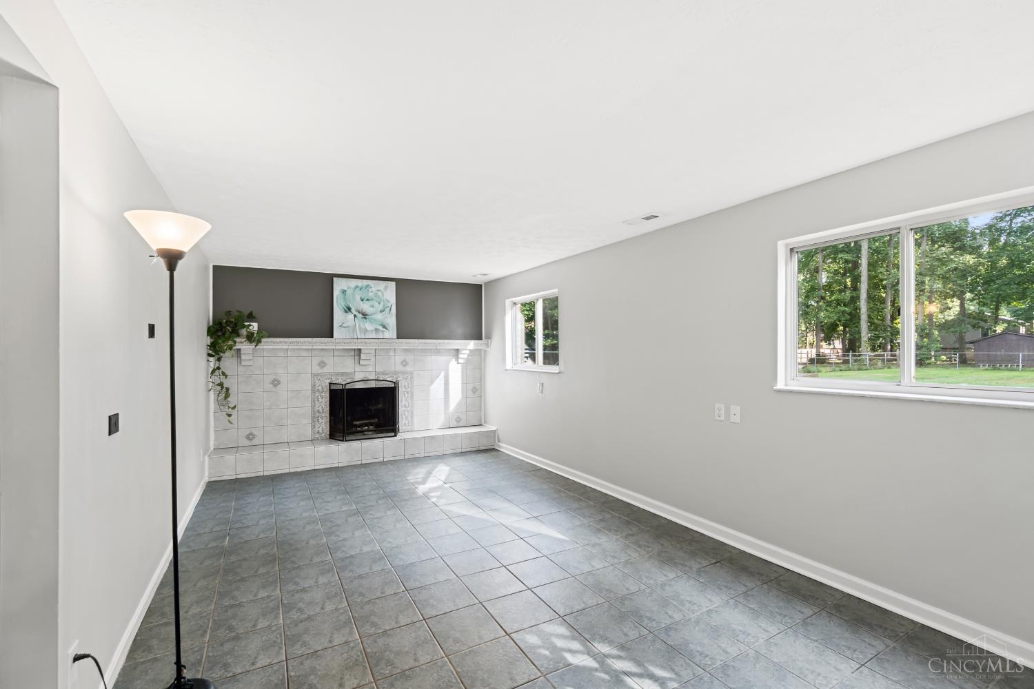 1147 Ferris Road Amelia, OH 45102 - Photo 15 of 38 Gallery Image 15