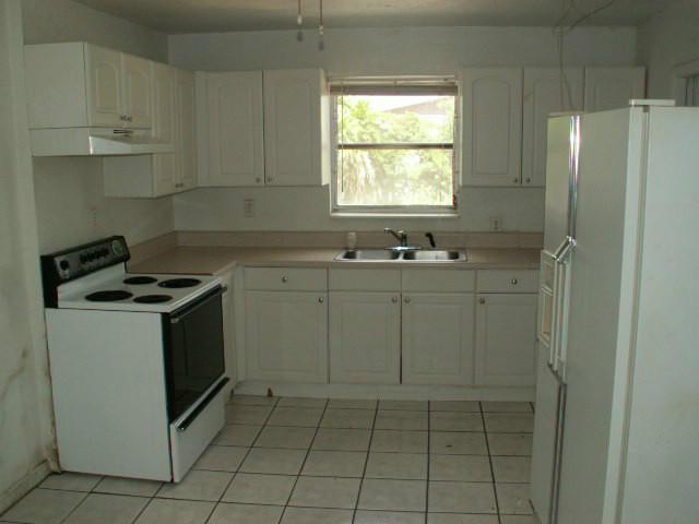 1301 West 7th Street Riviera Beach, FL 33404 - Photo 3 of 10 Additional Photo