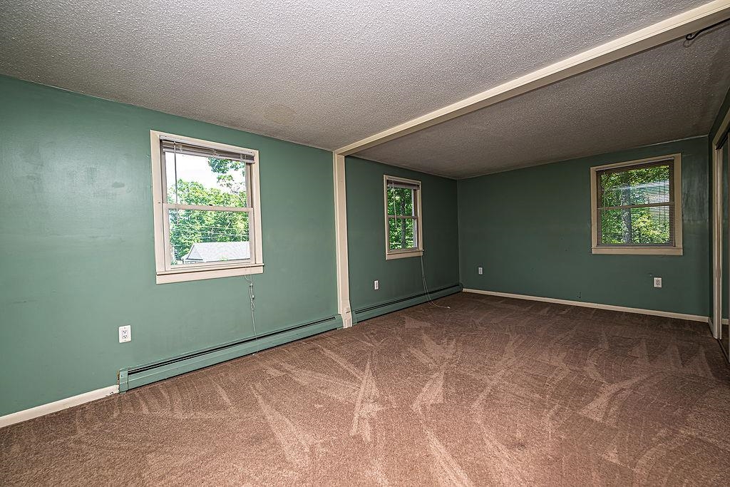 181 High Range Road Londonderry, NH 03053 - Photo 18 of 48 Gallery Image 18