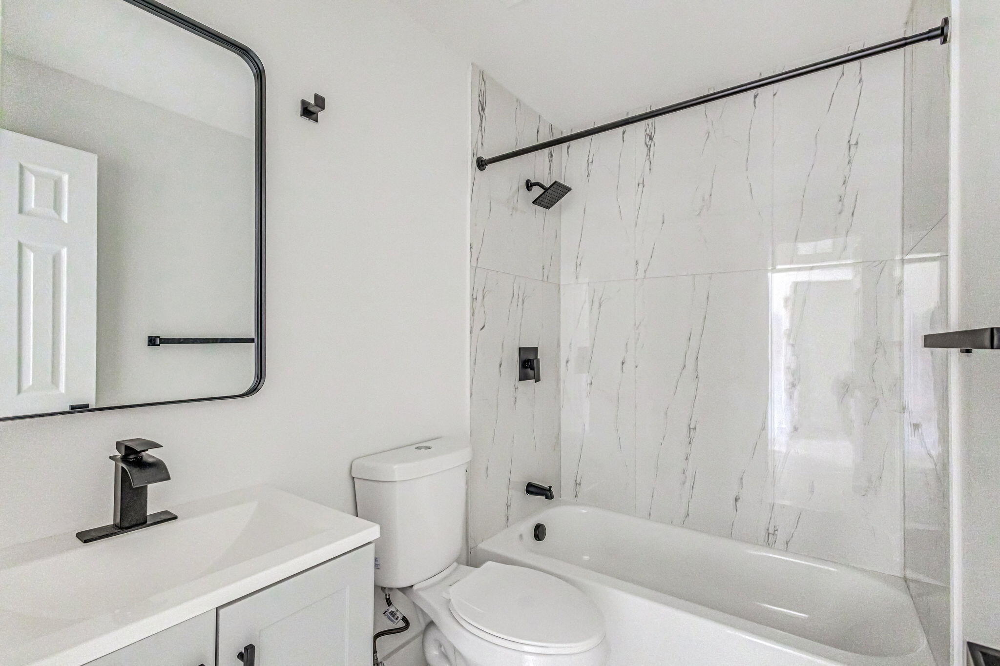 1432 West 35th Street Riviera Beach, FL 33404 - Photo 17 of 32 18-web-or-mls-15D1A7490JSInterior-Softne