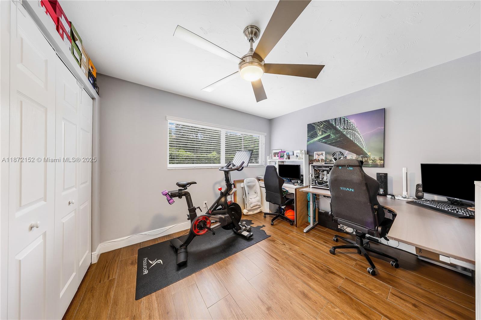 9271 Southwest 58th Terrace Miami, FL 33173 - Photo 17 of 21