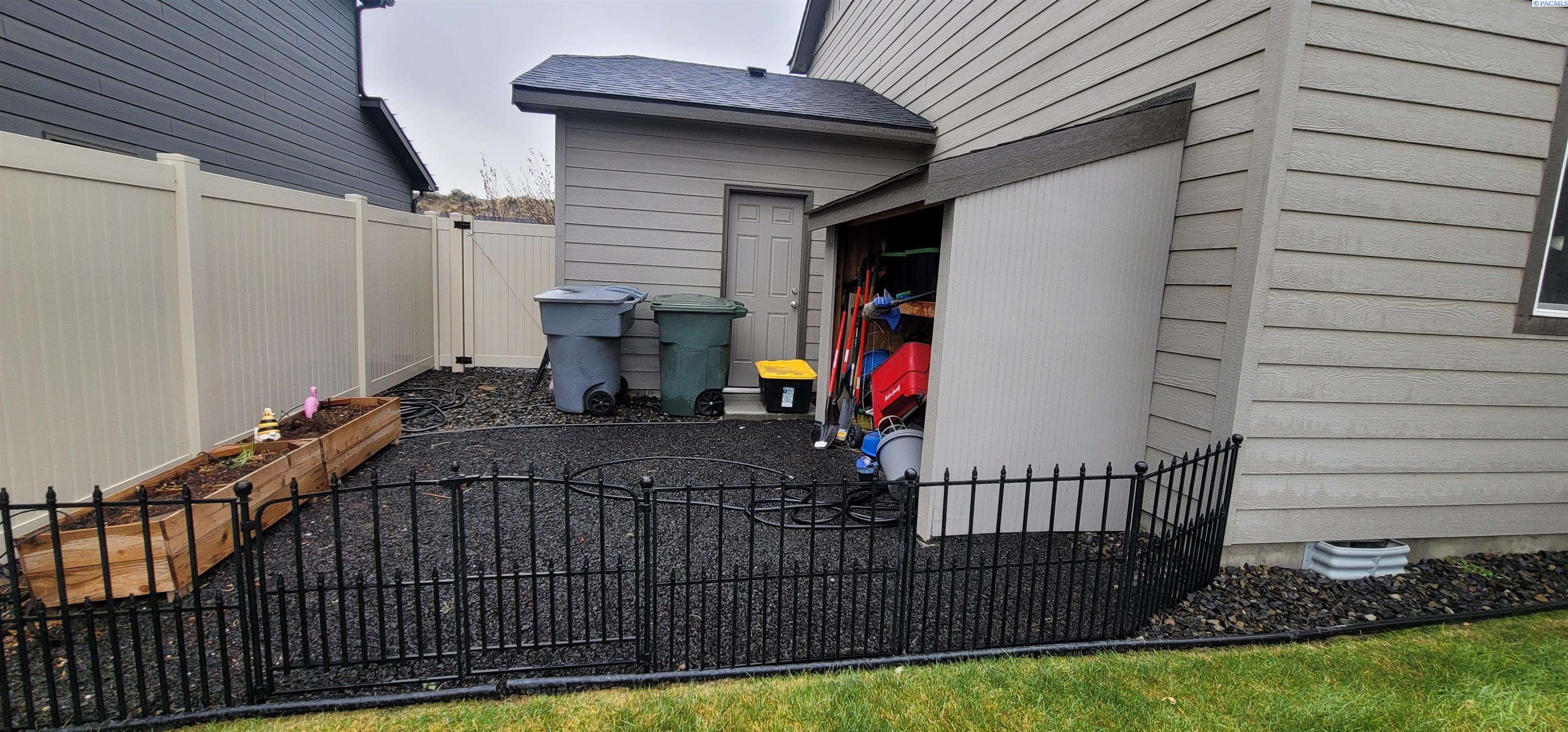 3062 Duval Loop Richland, WA 99352 - Photo 35 of 38 Gallery Image 35