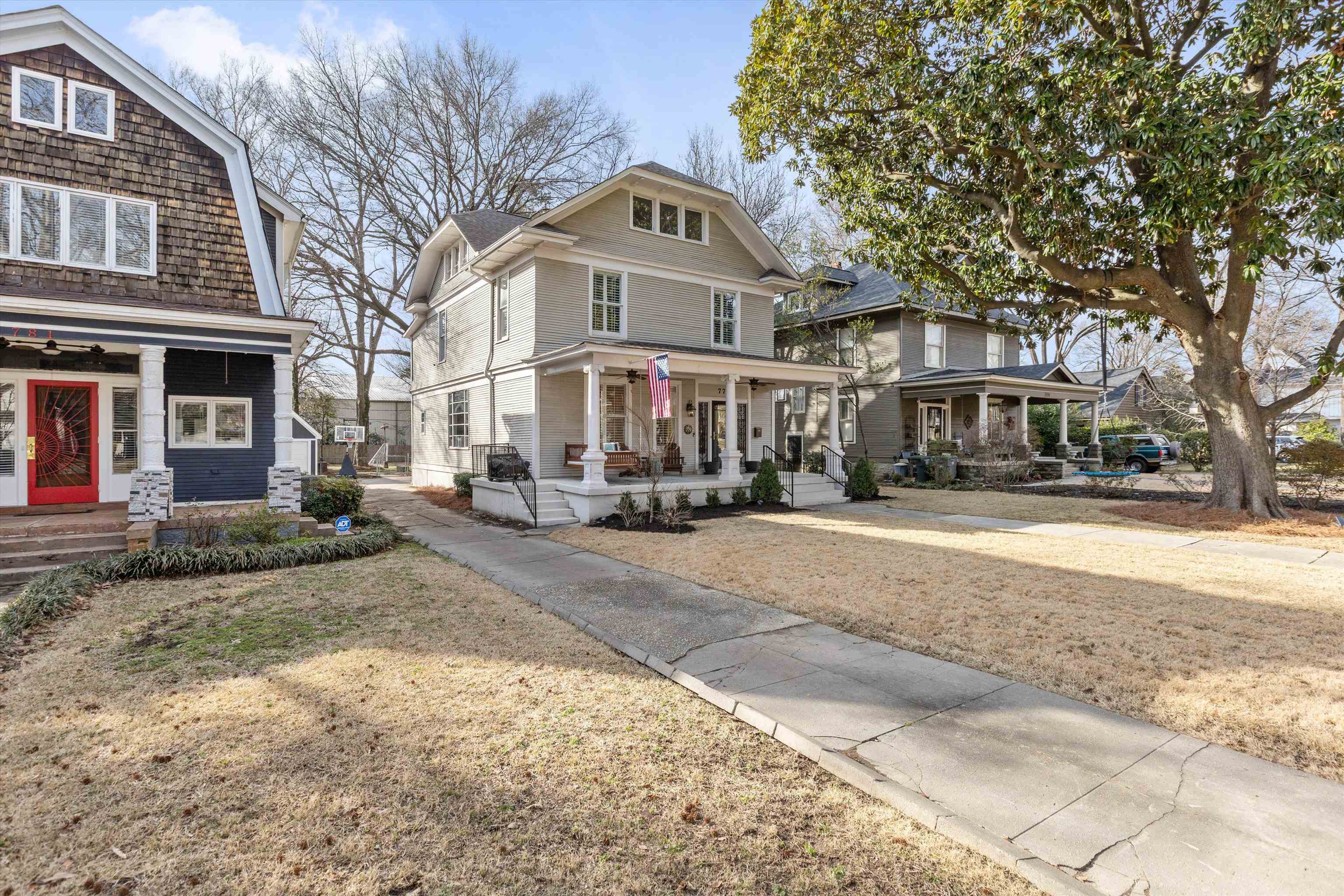 779 Roland Street Memphis, TN 38104 - Photo 2 of 29 a front view of a building with street view