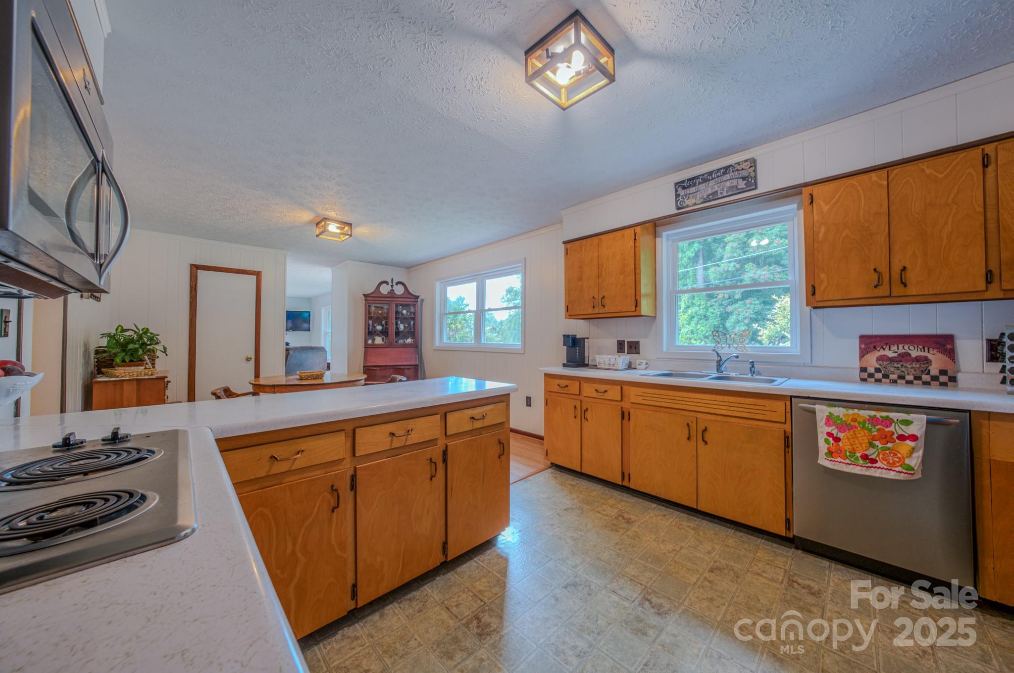 85 Pine Ridge Road Mars Hill, NC 28754 - Photo 13 of 43