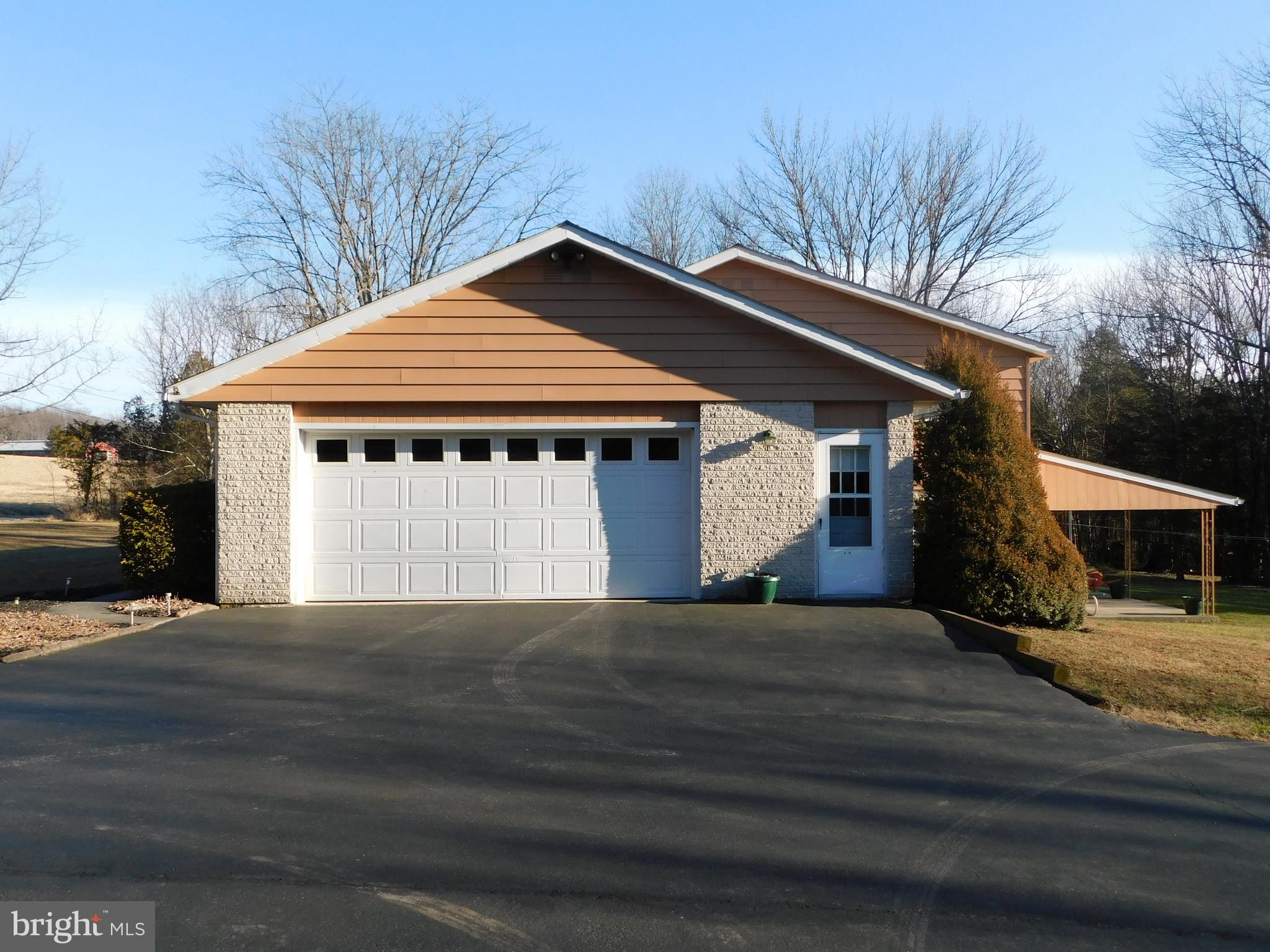 2430 Little Road Perkiomenville, PA 18074 - Photo 5 of 30 Gallery Image 5