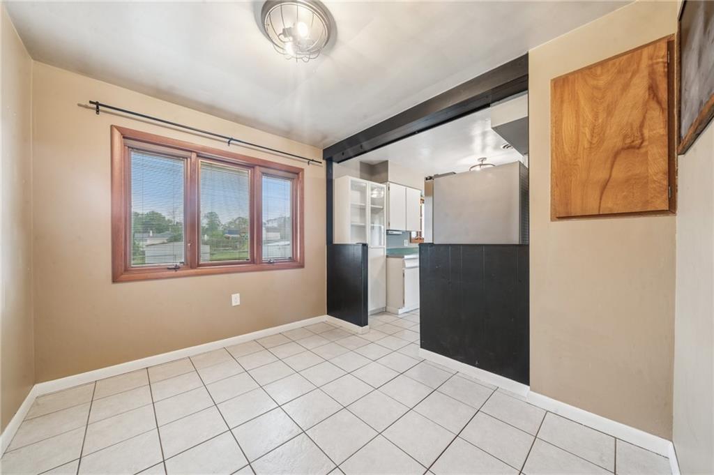 329 Sarah Street McKees Rocks, PA 15136 - Photo 7 of 22 Gallery Image 7