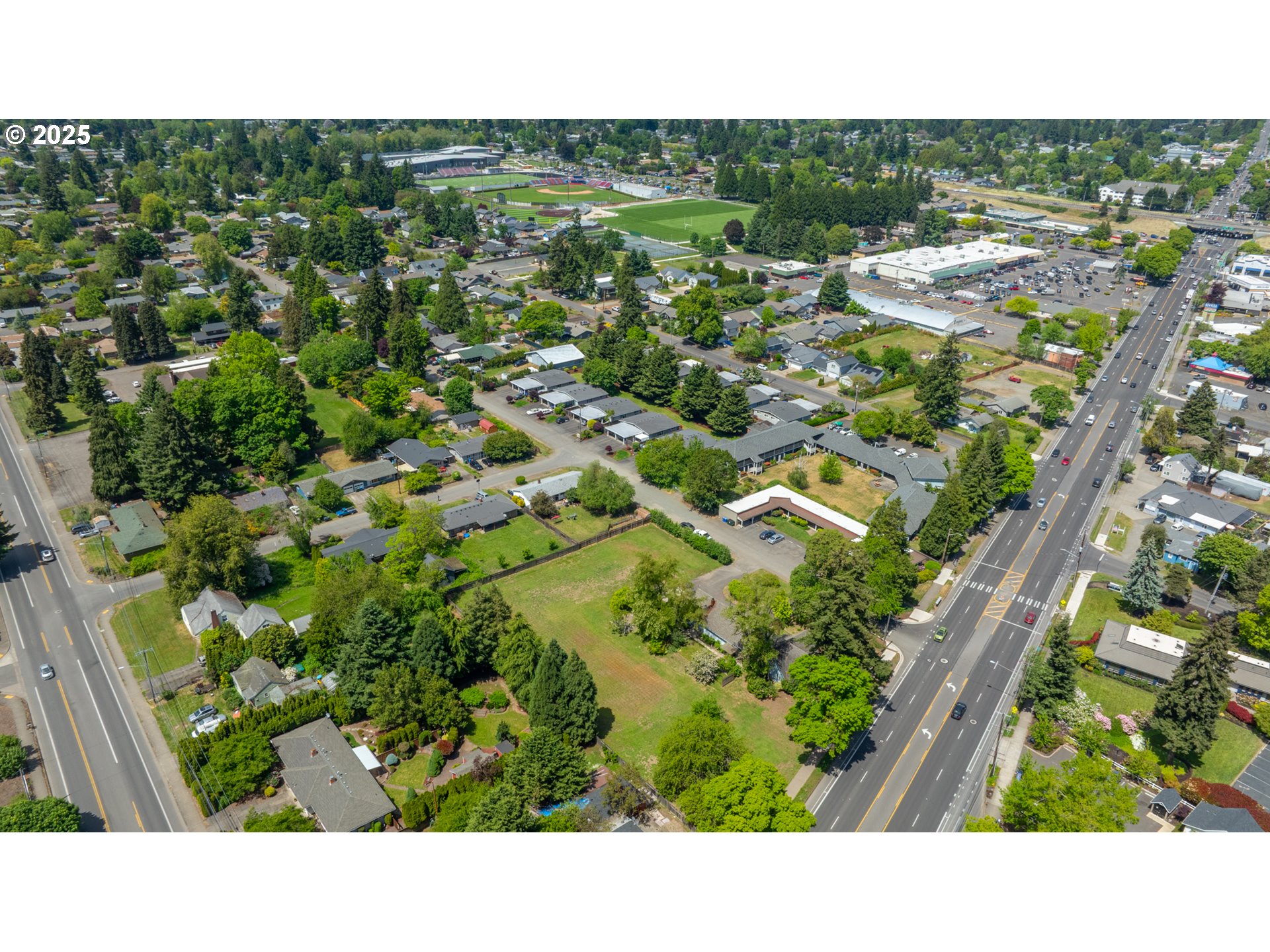 River Road Eugene, OR 97404 - Photo 13 of 17