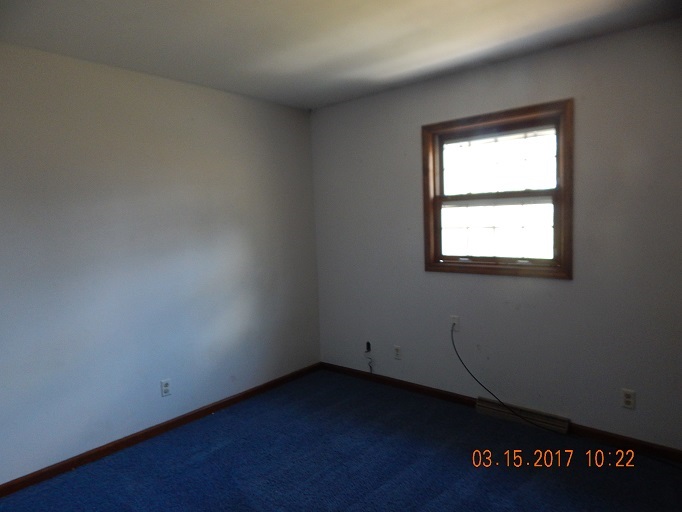 2175 West Ellsworth Road Bloomington, IN 47404 - Photo 9 of 15